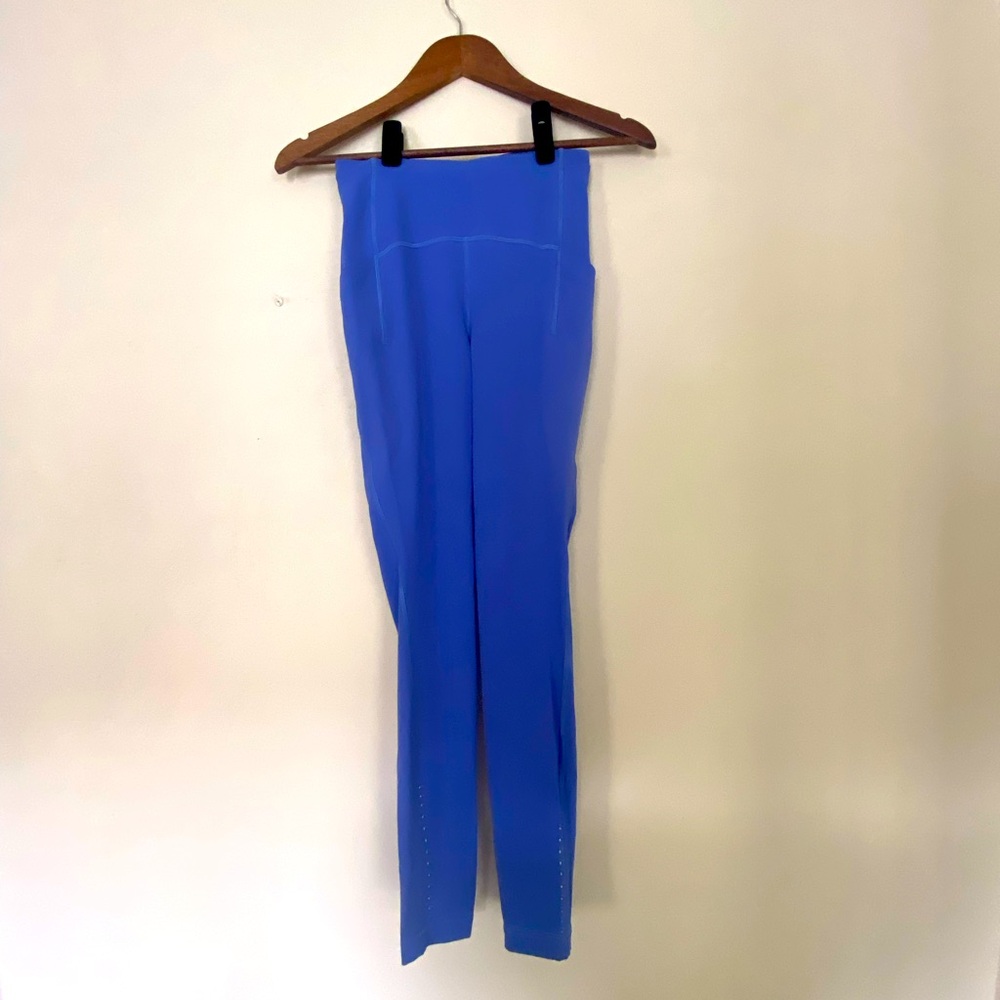 Lululemon High-Rise Leggings - Size 4 (Missing Tag)